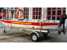Mehrzweckboot